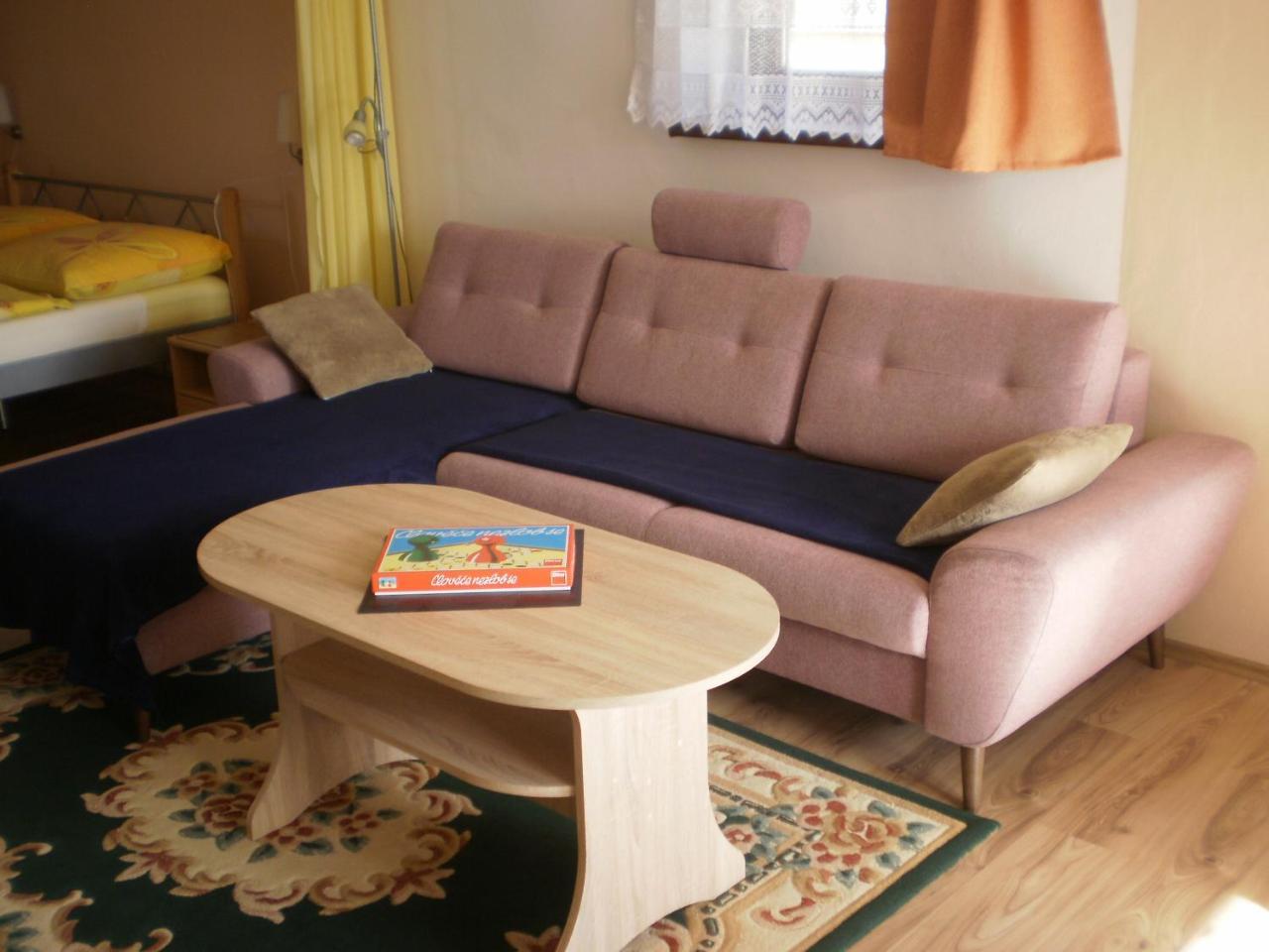 Апартаменты Privat Buk 100 Йиндржихув-Градец Экстерьер фото